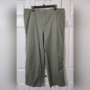 Olive Green Cargo Pants, High Rise, Straight Through Hips & Thighs, Size 17, NWT